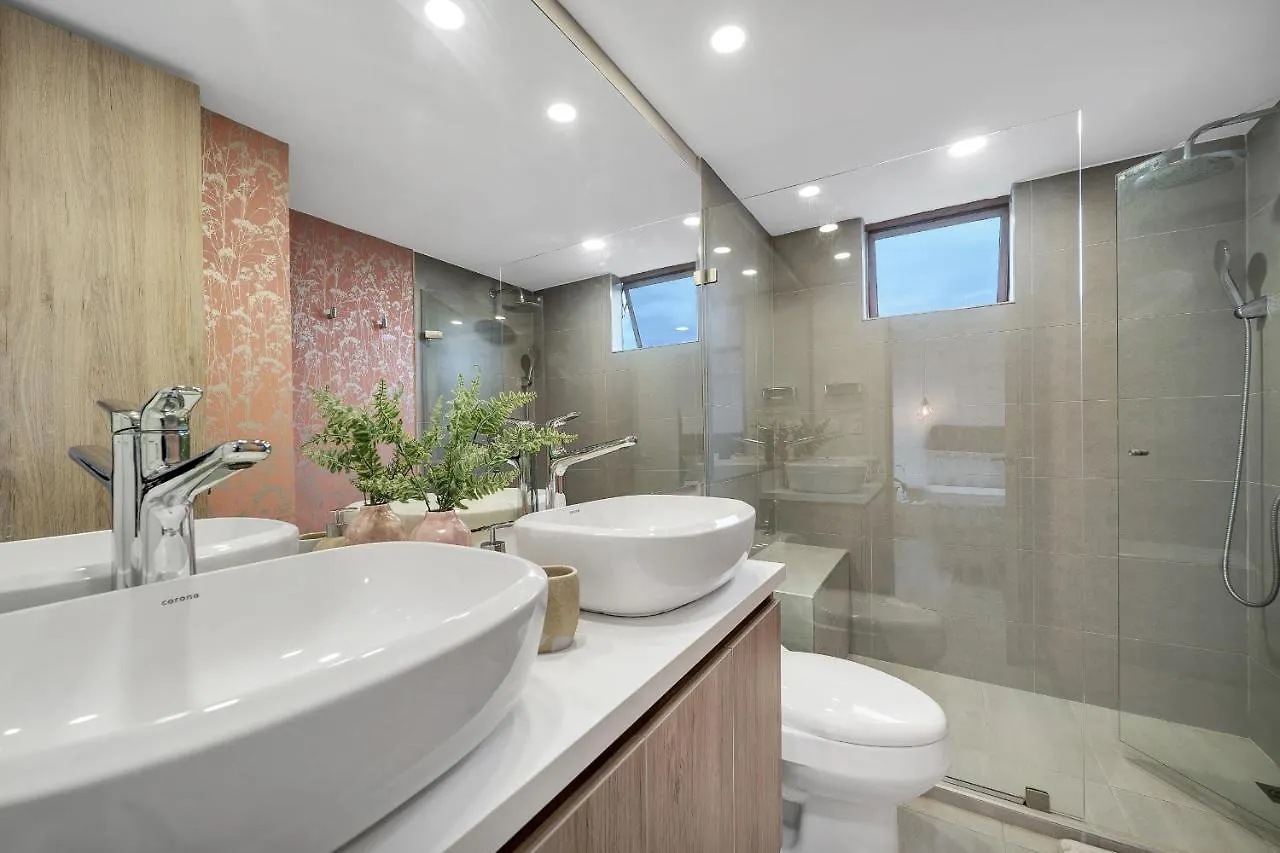 Aptos Alcazar Oviedo By Housy Host Medellin Aparthotel