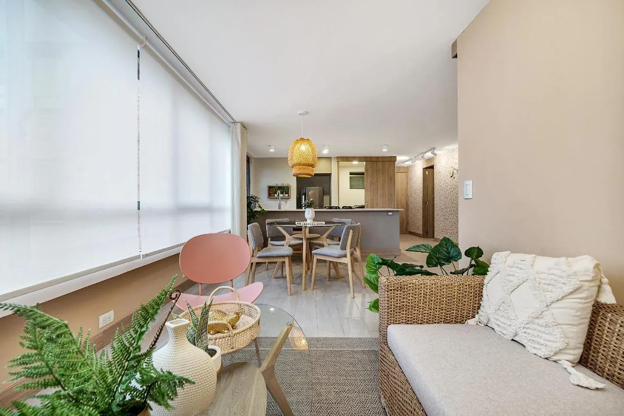 Aparthotel Aptos Alcazar Oviedo By Housy Host Medellin