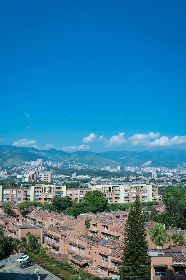 Aptos Alcazar Oviedo By Housy Host Medellin 0*,  Colombia